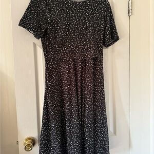 Chic Black and White Floral Midi Dress